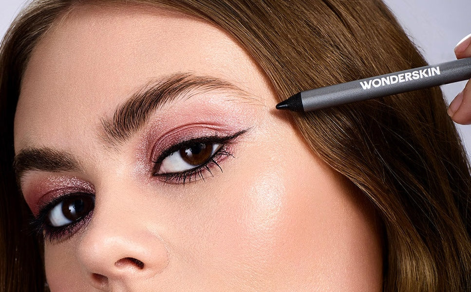 BUY 2 GET 1 FREE LONGWEAR EYELINER >